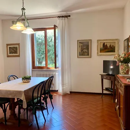 Dei Pini Apartment Montopoli in Val d'Arno