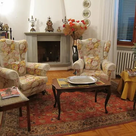 Apartment Dei Pini Montopoli in Val d'Arno